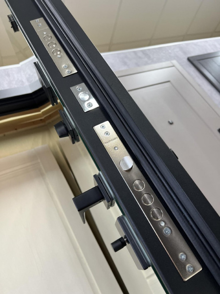 ABSOLUT R1 URBAN ABSOLUT R1 URBAN